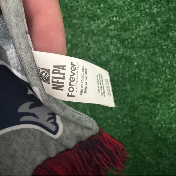 Tom Brady Forever Collectibles Gray and Red Sports Scarf - Picture 3 of 4